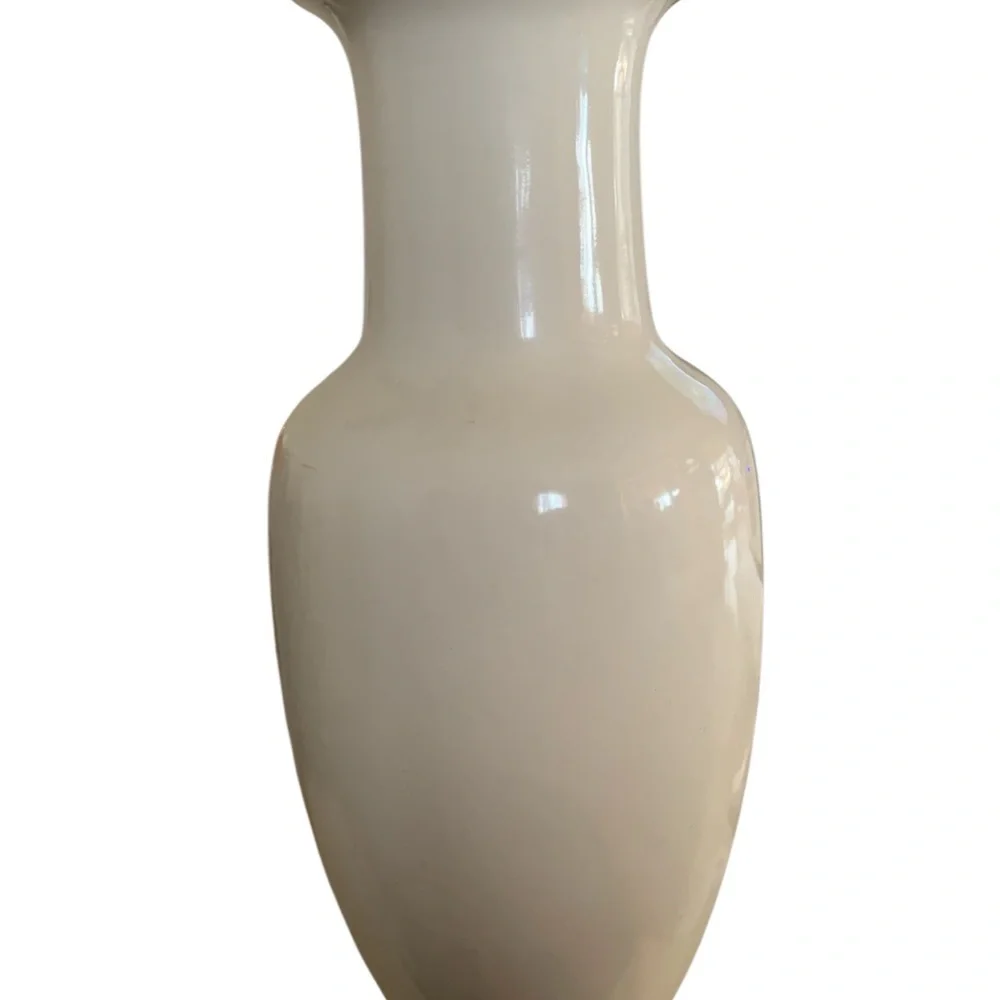 Beige Fine China Vase‎ with Flowers From Japan with Gold Rim 10.5”Tall 14” Round